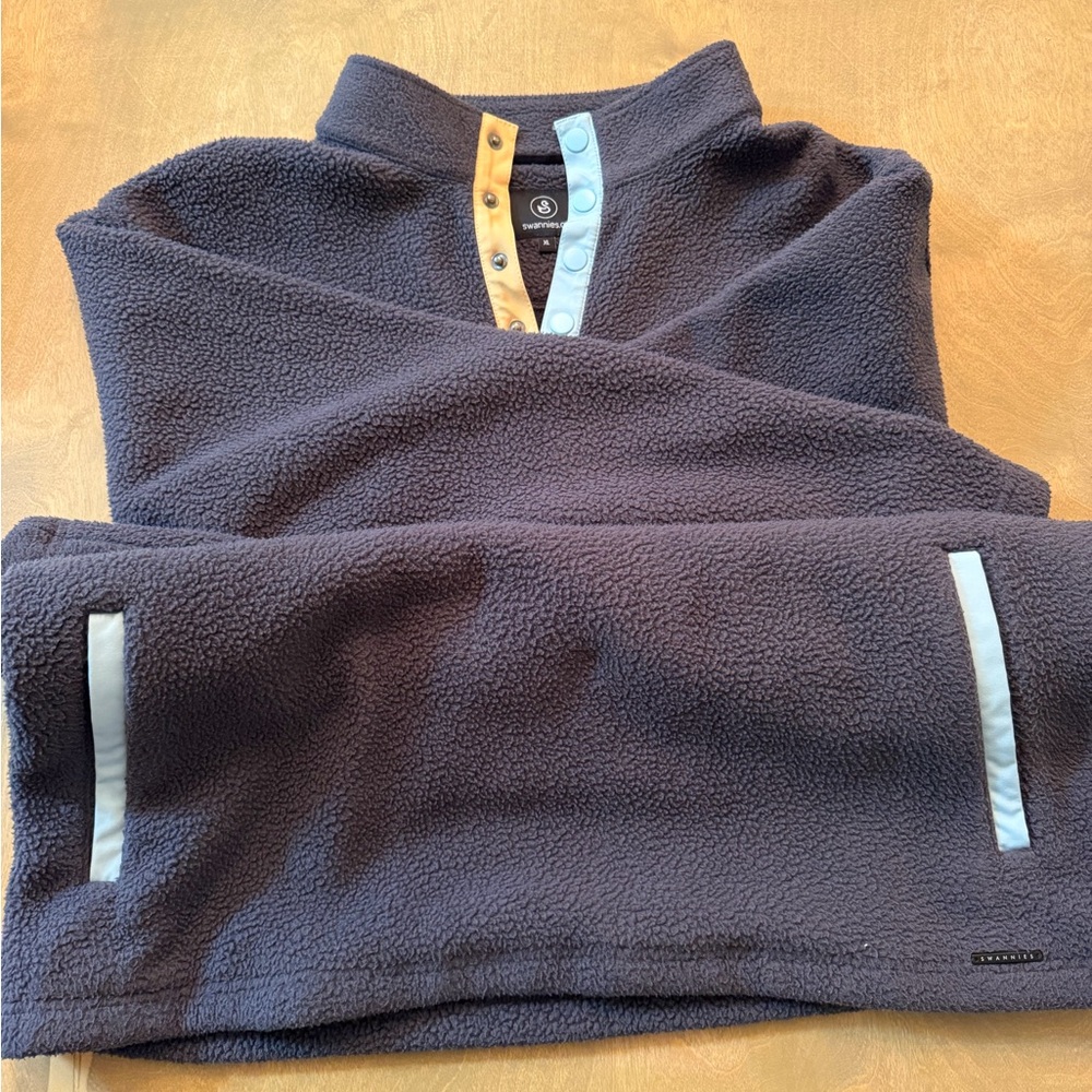 Men's Charcoal Fleece Sweater